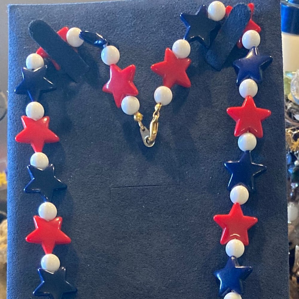 Red, Blue Stars, White Round Beads Necklace
